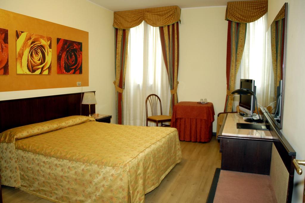 Hotel Donatello Padova Ngoại thất bức ảnh