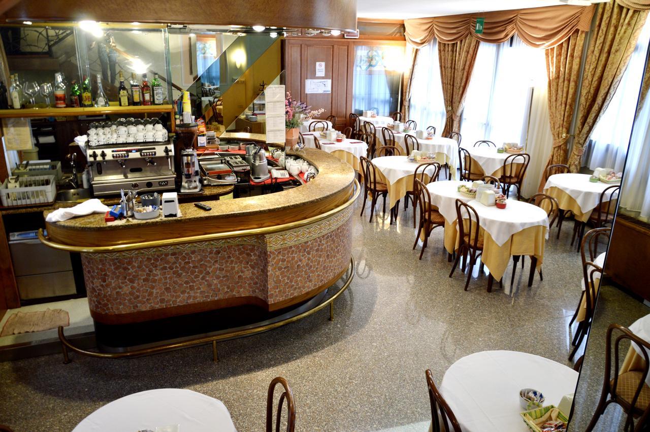 Hotel Donatello Padova Ngoại thất bức ảnh